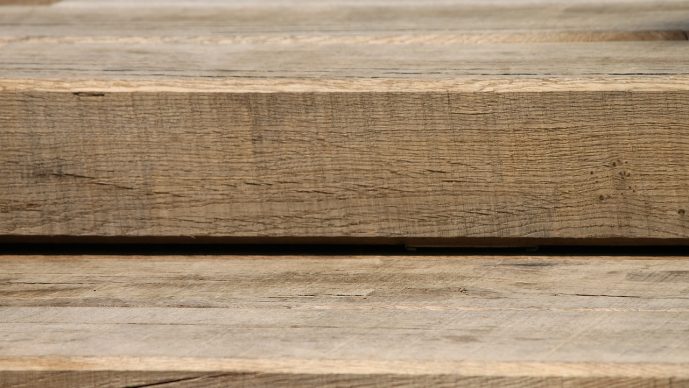 Holzbalken Carport – Balkenstärke und Spannweite erklärt